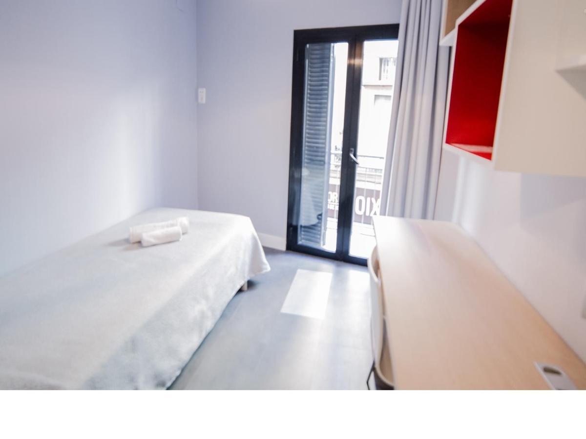 Residencia Universitaria Tagaste Barcelona Habitación foto